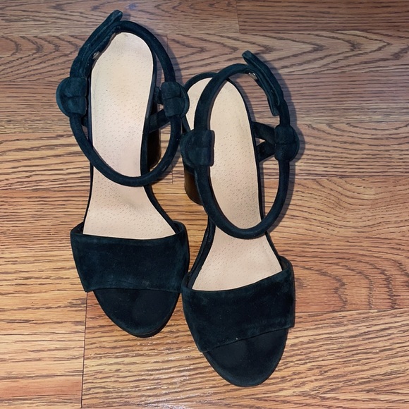 Hampton Heels - Picture 7 of 10